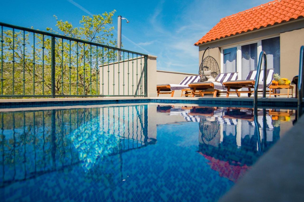 Holiday Home Moliva Sitno Donje Exterior foto